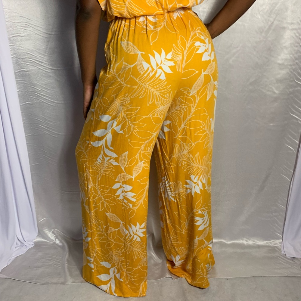 💛 Yellow Romper - Picture 5 of 6